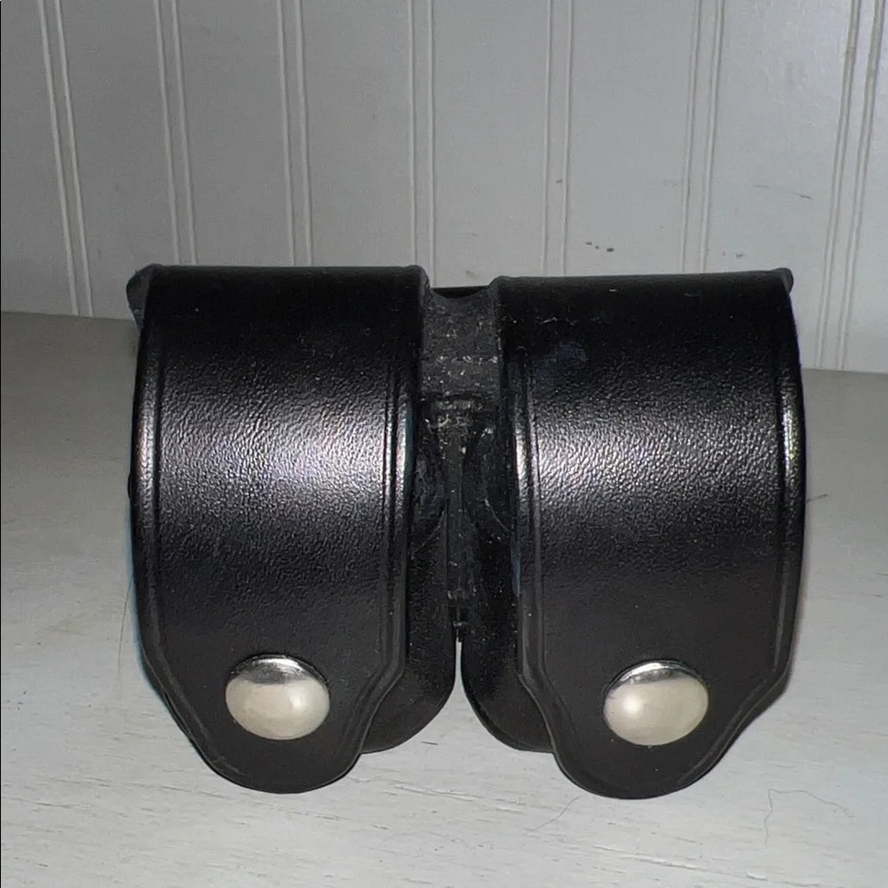 El Paso Saddlery Speedloader black leather new for belts